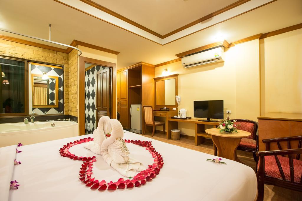Patong Bangkok Residence מראה חיצוני תמונה